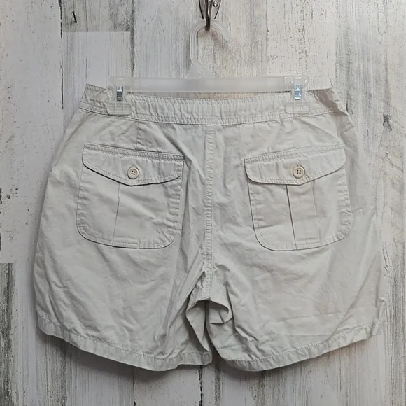 old navy white cargo shorts - Picture 2 of 6